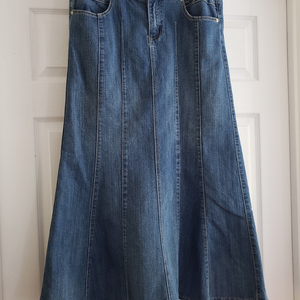 Baccini Denim Maxi skirt size 10